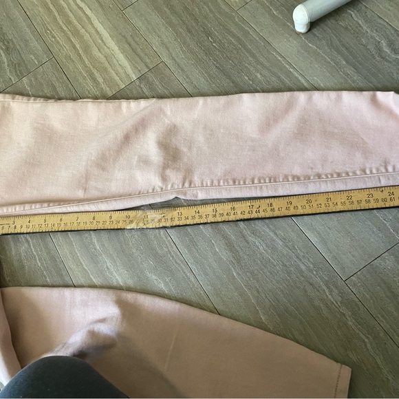 Aeropostale Women size 4 Light Pink High Waisted Jegging Jeans Mid Rise Stretch - Picture 6 of 7